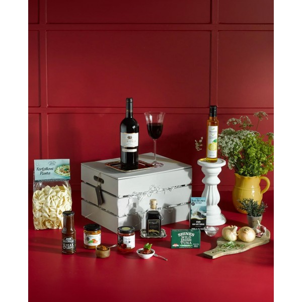 The Connoisseur's Crate Gift Hamper