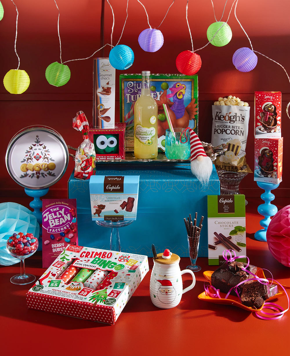 Family Christmas Party Gift Hamper Family Christmas Party Gift Hamper